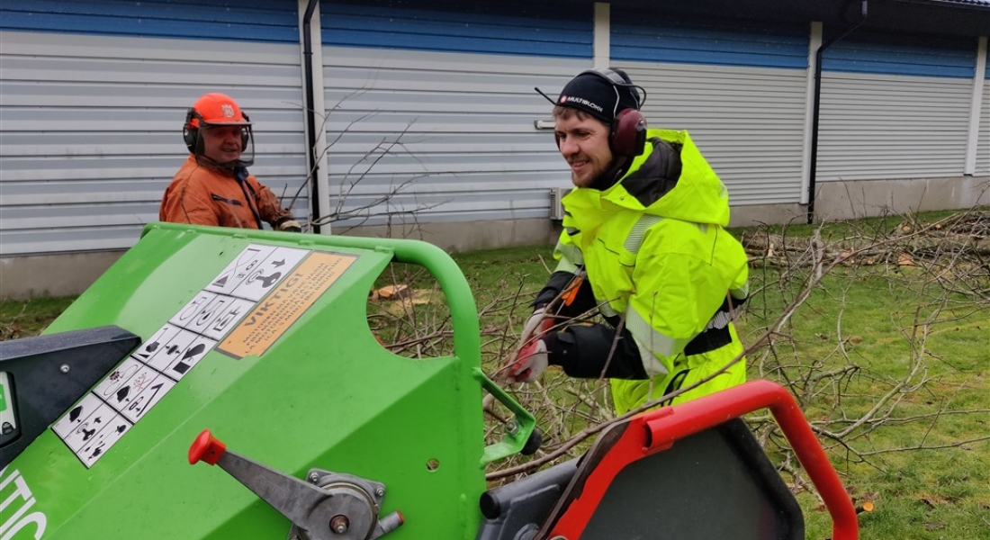 Dugnad ute og på «loftet»!